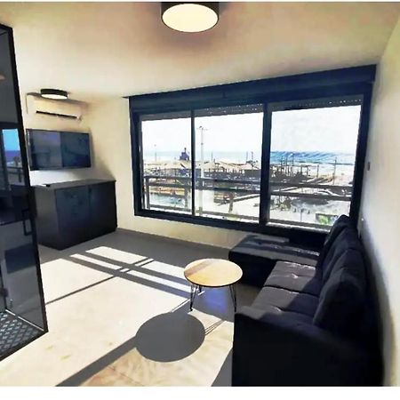 Ryo 11 דירת נופש חדשה על חוף הים נוף לים Apartment Bat Yam Exterior photo